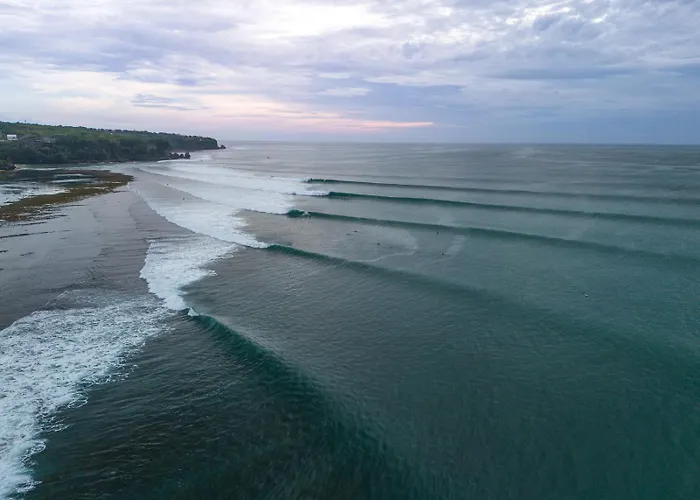 Jabeki Bingin Beach, Uluwatu