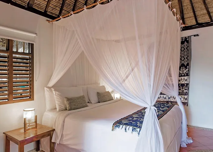 Hotel Jabeki Bingin Beach, *